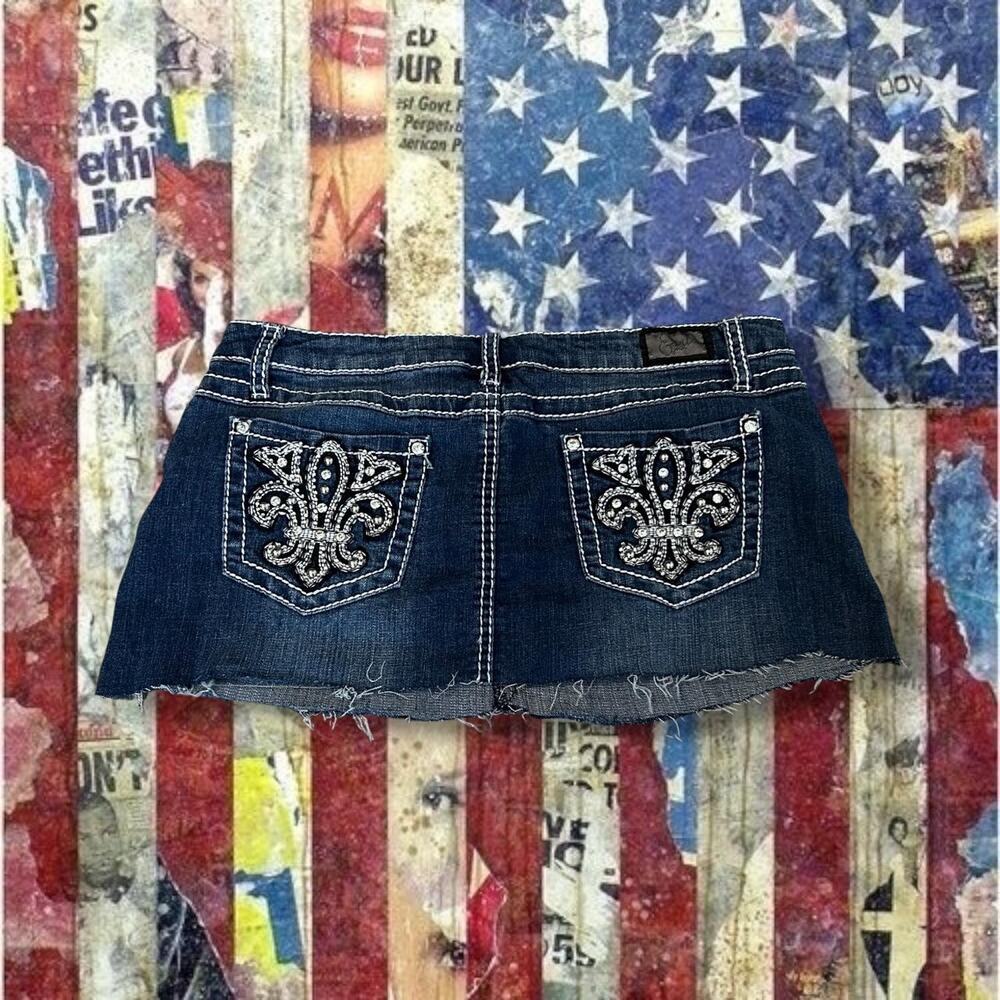 rhinestones bedazzled dark wash denim raw hem mini skirt